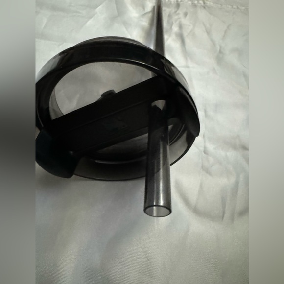 Stanley 30 oz - Picture 9 of 10